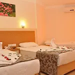 Grand Ati̇lla Hotel Alanya