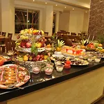 Grand Ati̇lla Hotel