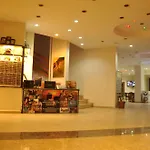 Grand Ati̇lla Αλάνια
