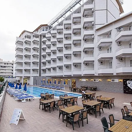 Grand Ati̇lla 酒店 3*