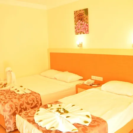 Szálloda Grand Ati̇lla 3*