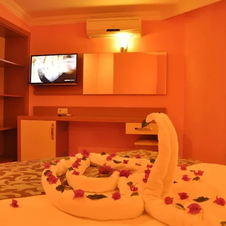 호텔 Grand Ati̇lla 3*