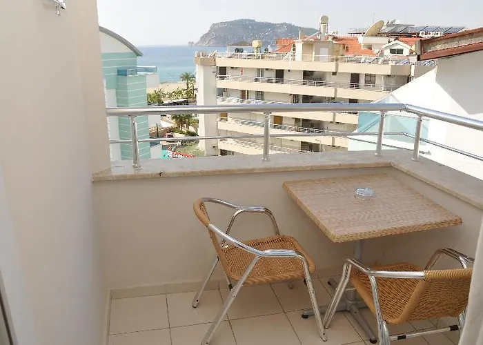 Grand Ati̇lla Szálloda 3*