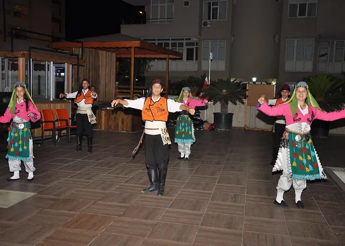 Grand Ati̇lla Hotel 3*