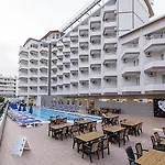 Grand Ati̇lla Otel 3*