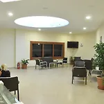 Grand Ati̇lla Otel 3*