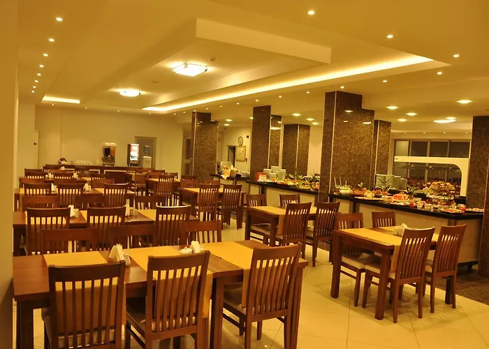 酒店 Grand Ati̇lla 阿拉尼亚